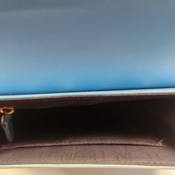 Danielle Nicole‎ Disney Snow White Storybook Crossbody Handbag Purse - Picture 5 of 6